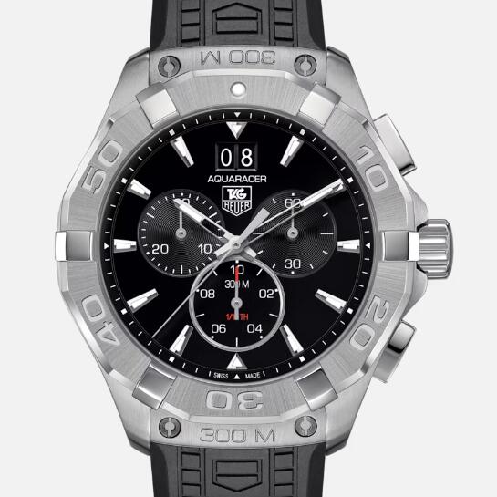 エレガンスな腕時計 タグホイヤー TAG Heuer アクアレーサー クロノグラフ CAY1110.FT6041